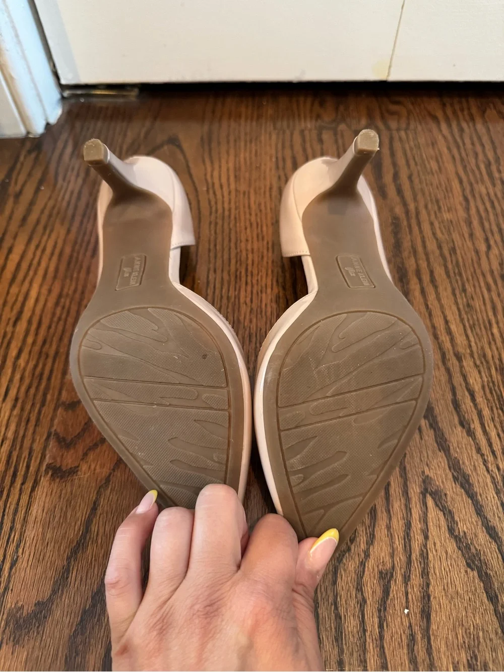Anne Klein Nude Patent Pointed Toe Pumps | Never Worn | Size 6M